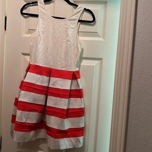 Beautiful dress. Size S. Excellent condition.